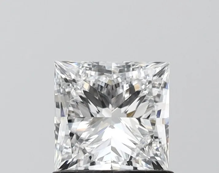 1.00ct Princess Lab Grown Diamond (Colour E, Clarity VVS1, IGI Certified)