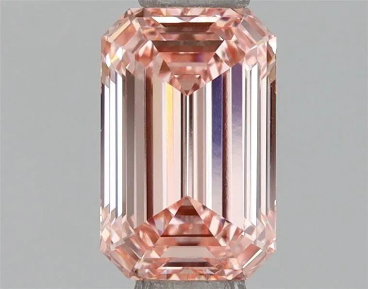 1.04ct Emerald Lab Grown Diamond (Colour Fancy Intense Pink, Clarity VVS2, IGI Certified)
