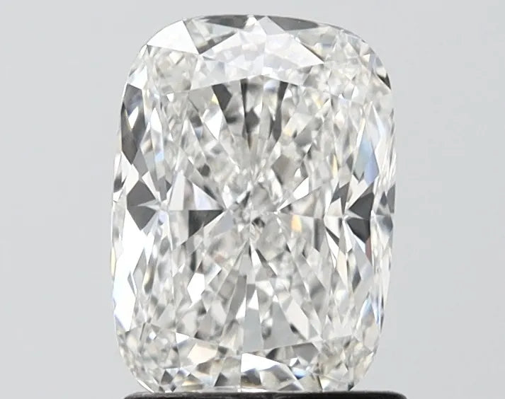 1.52ct Cushion modified Lab Grown Diamond (Colour F, Clarity VVS2, IGI Certified)