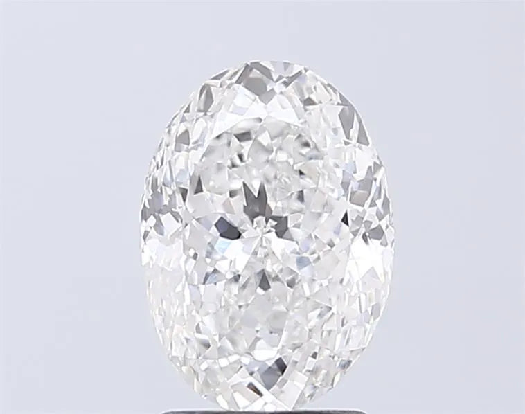 2.02ct Oval Lab Grown Diamond (Colour E, Clarity VVS2, IGI Certified)
