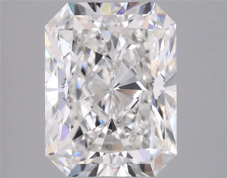 3.00ct Radiant Lab Grown Diamond (Colour F, Clarity VS1, IGI Certified)