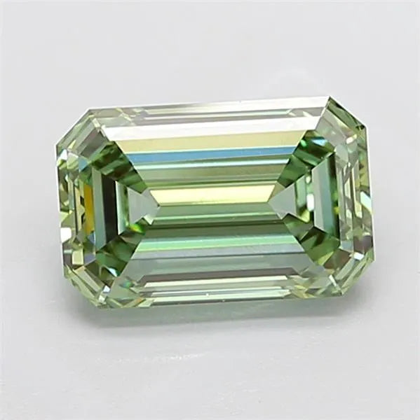 3.20ct Emerald Lab Grown Diamond (Colour Fancy Vivid Green, Clarity VVS2, IGI Certified)