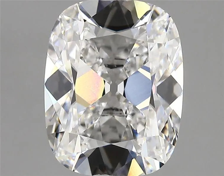 3.37ct Cushion modified Lab Grown Diamond (Colour D, Clarity VVS2, IGI Certified)