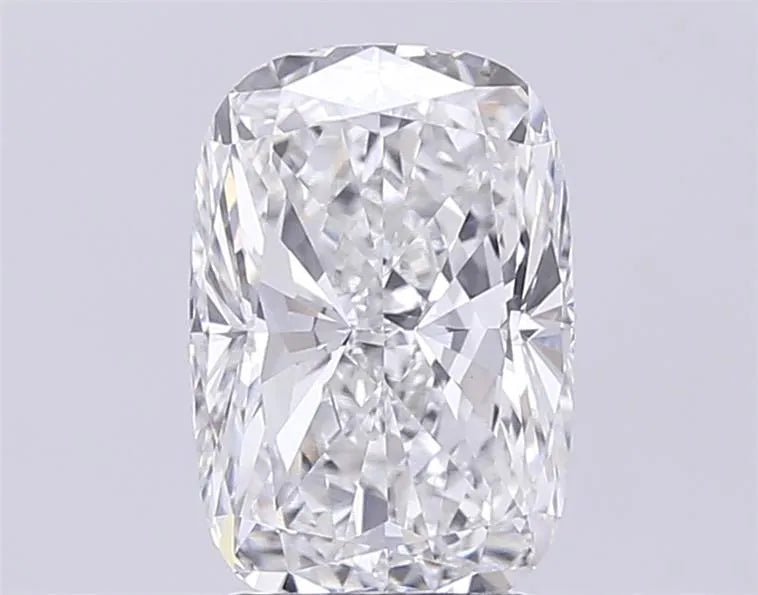 3.51ct Cushion modified Lab Grown Diamond (Colour E, Clarity VVS2, IGI Certified)