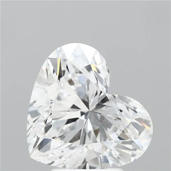 4.18ct Heart Lab Grown Diamond (Colour E, Clarity VVS1, IGI Certified)