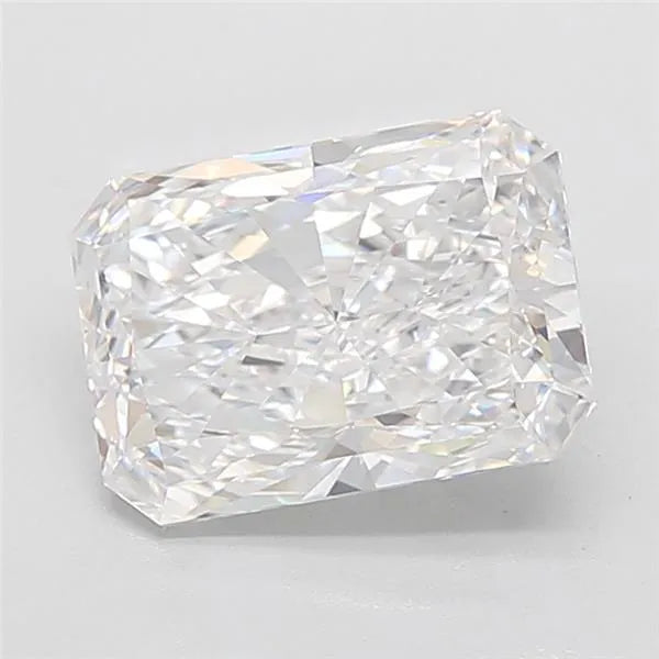 5.01ct Radiant Lab Grown Diamond (Colour D, Clarity VVS2, IGI Certified)