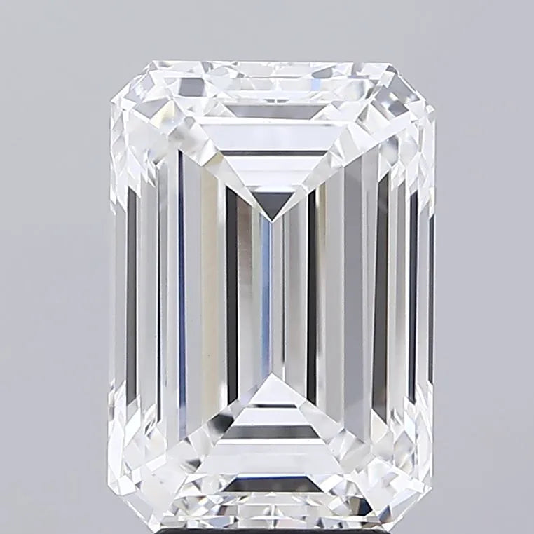5.06ct Emerald Lab Grown Diamond (Colour E, Clarity VVS2, IGI Certified)