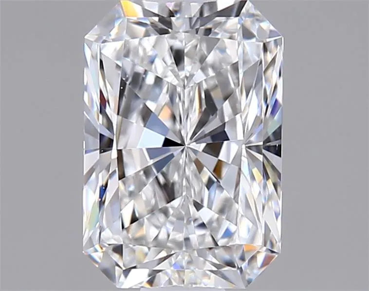 1.00ct Radiant Lab Grown Diamond (Colour D, Clarity VS1, IGI Certified)