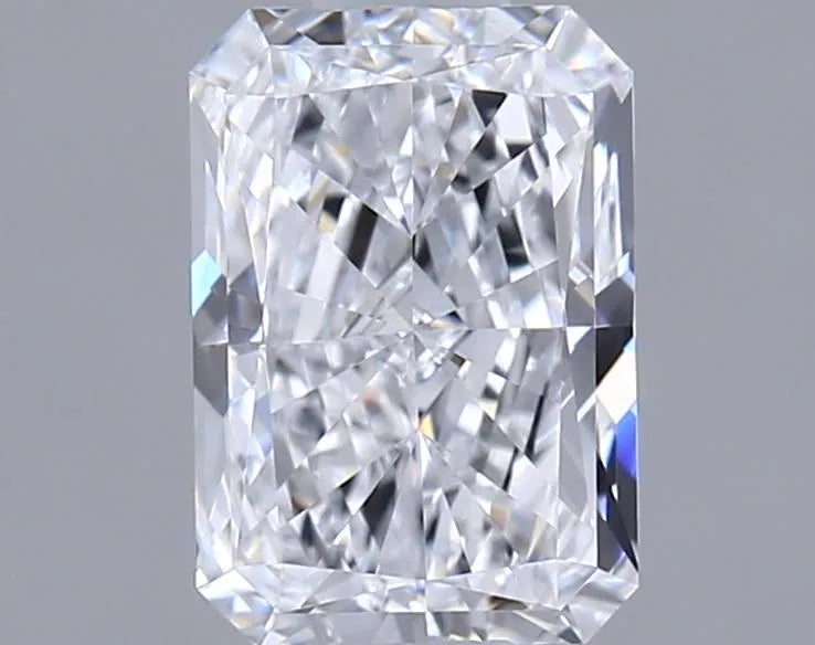 1.01ct Radiant Lab Grown Diamond (Colour D, Clarity VVS2, IGI Certified)