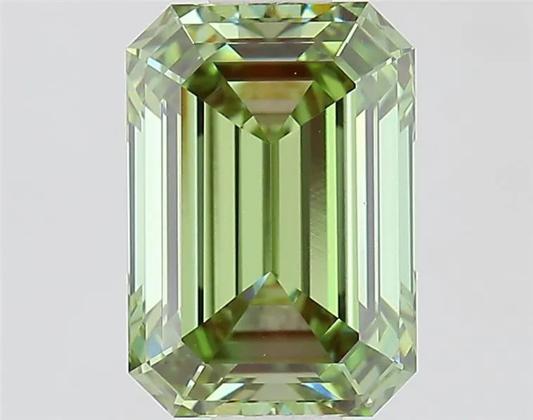 1.08ct Emerald Lab Grown Diamond (Colour Fancy Vivid Green, Clarity VVS2, IGI Certified)