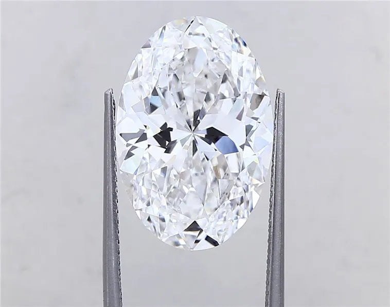10.22ct Oval Lab Grown Diamond (Colour E, Clarity VS1, IGI Certified)