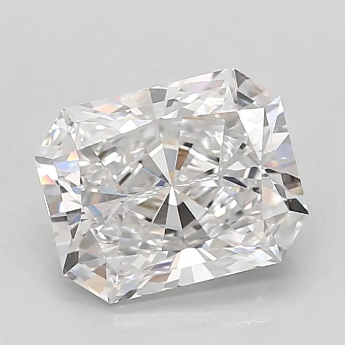 2.03ct Radiant Lab Grown Diamond (Colour E, Clarity VVS1, Cut EX, IGI Certified)