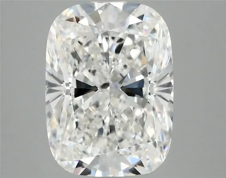 2.47ct Cushion modified Lab Grown Diamond (Colour F, Clarity VVS2, IGI Certified)