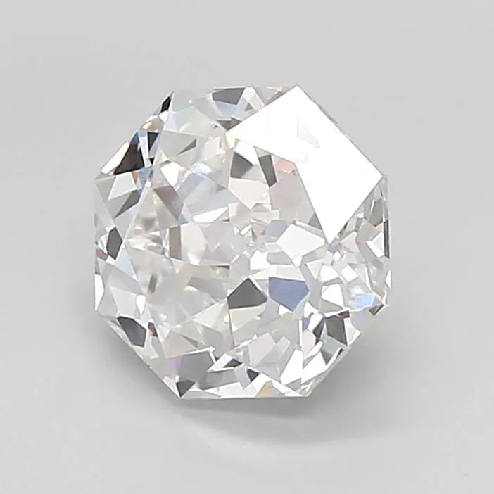3.03ct Octagonal Lab Grown Diamond (Colour E, Clarity VS1, IGI Certified)