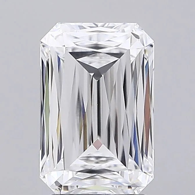3.06ct Radiant Lab Grown Diamond (Colour D, Clarity VVS2, IGI Certified)