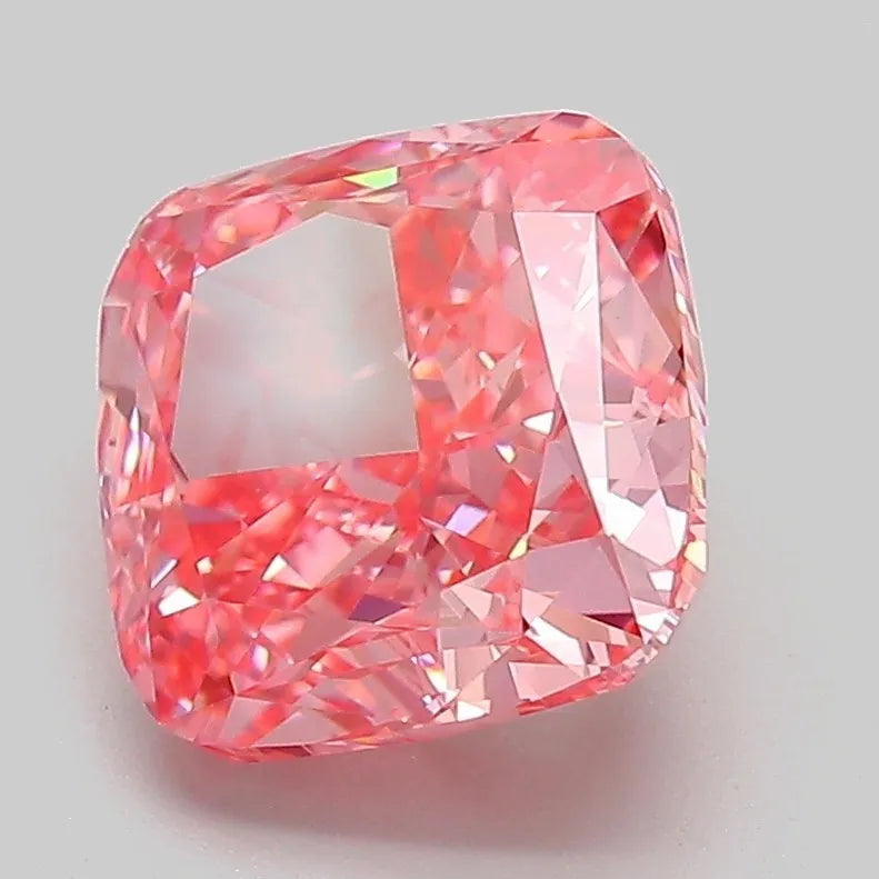 3.11ct Cushion modified Lab Grown Diamond (Colour Fancy Vivid Pink, Clarity VVS2, IGI Certified)