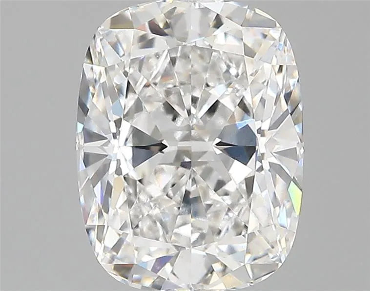 3.26ct Cushion modified Lab Grown Diamond (Colour E, Clarity VVS2, IGI Certified)