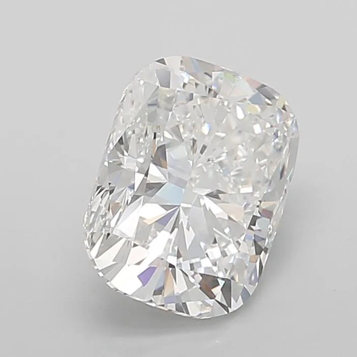3.51ct Cushion modified Lab Grown Diamond (Colour E, Clarity VVS2, IGI Certified)