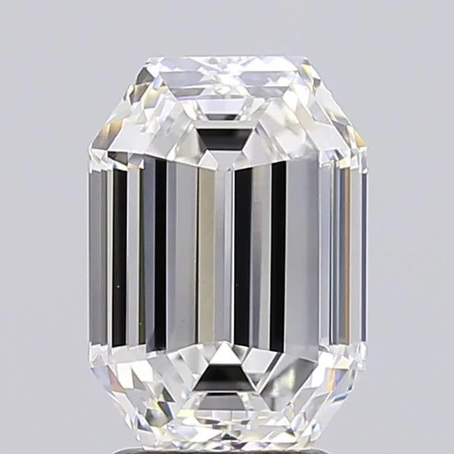 3.52ct Octagonal Lab Grown Diamond (Colour E, Clarity VVS2, IGI Certified)