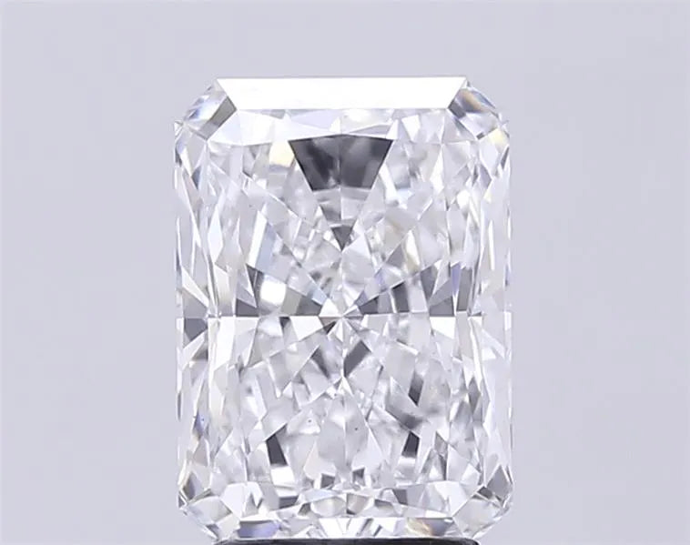 3.55ct Radiant Lab Grown Diamond (Colour D, Clarity VS1, IGI Certified)