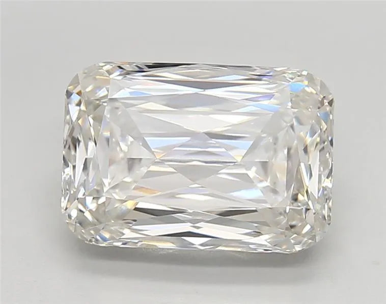 3.56ct Cushion modified Lab Grown Diamond (Colour G, Clarity VVS2, IGI Certified)
