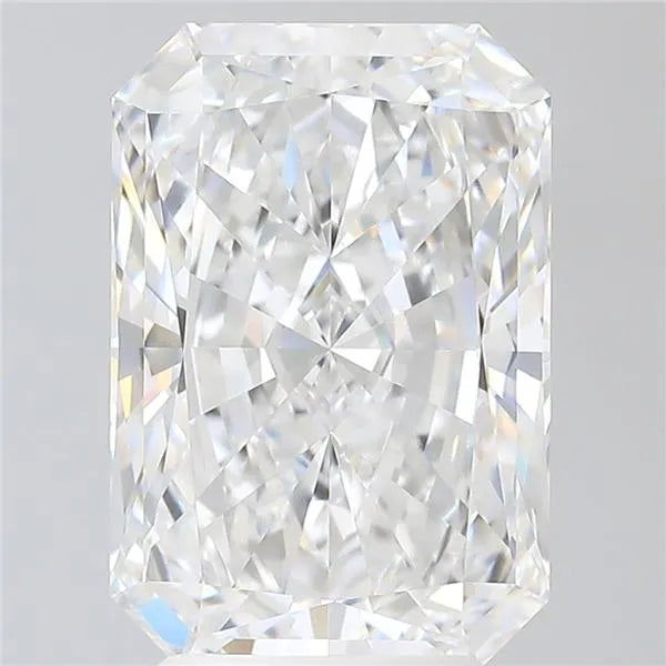3.56ct Radiant Lab Grown Diamond (Colour D, Clarity VVS2, IGI Certified)