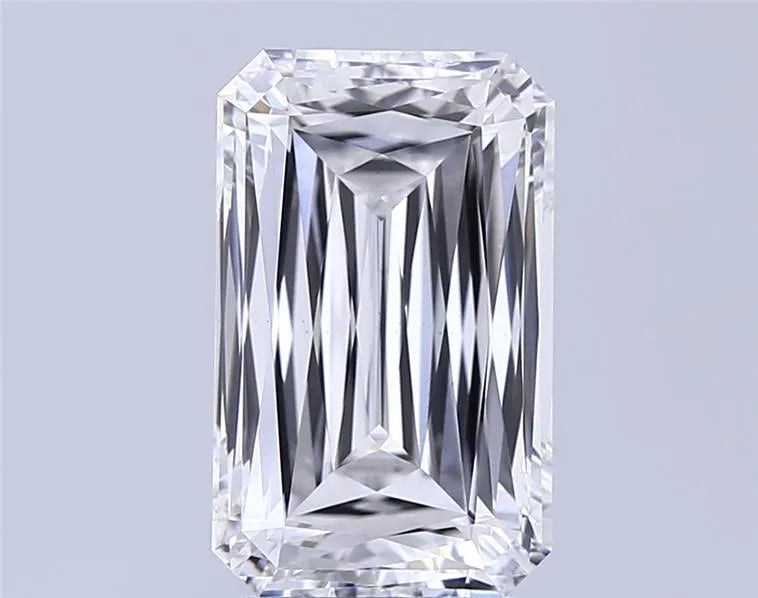 3.57ct Radiant Lab Grown Diamond (Colour F, Clarity VS2, IGI Certified)