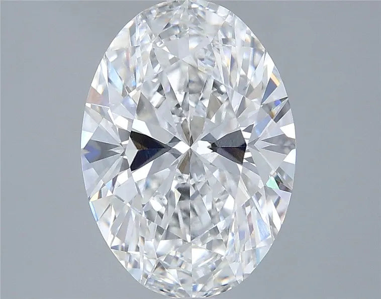 3.72ct Oval Lab Grown Diamond (Colour E, Clarity VVS2, IGI Certified)