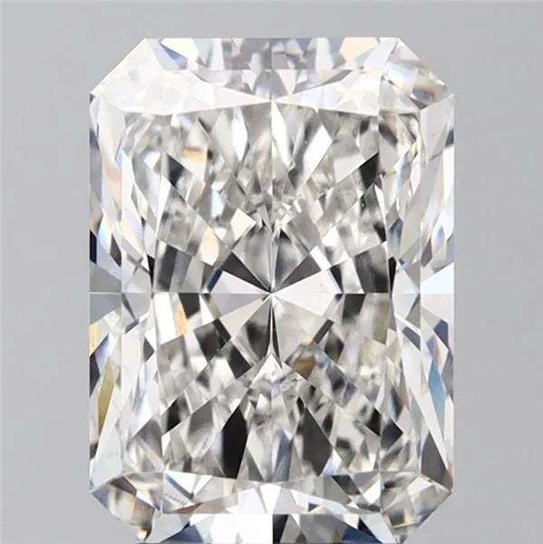 3.78ct Radiant Lab Grown Diamond (Colour G, Clarity VS1, IGI Certified)