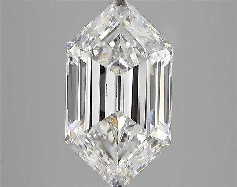 3.84ct Hexagonal Lab Grown Diamond (Colour E, Clarity VVS2, IGI Certified)