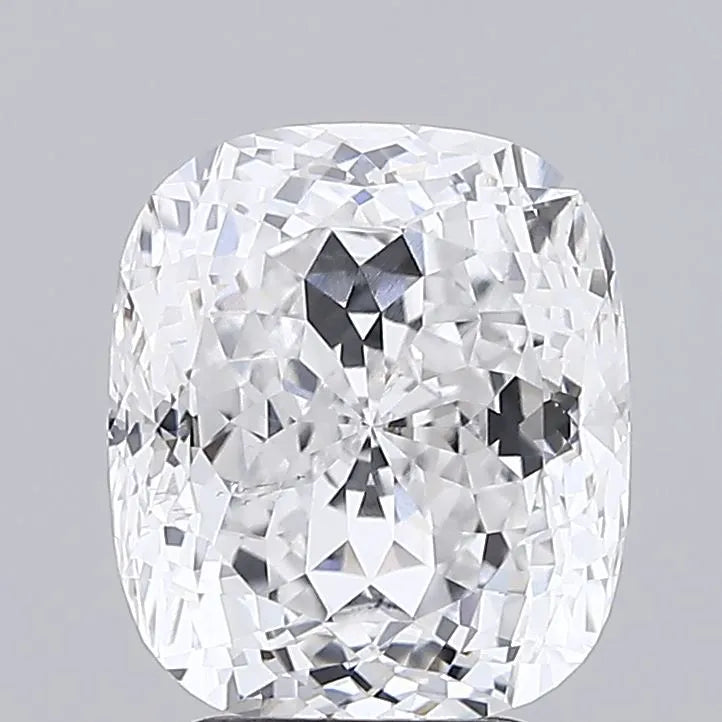4.01ct Cushion modified Lab Grown Diamond (Colour E, Clarity VS1, IGI Certified)