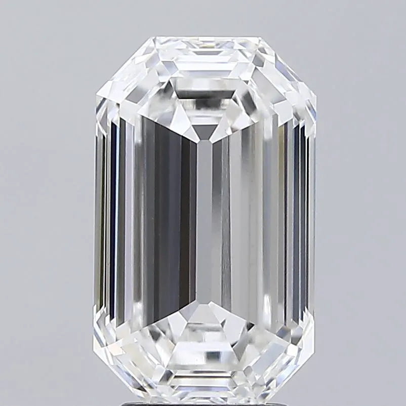 4.03ct Octagonal Lab Grown Diamond (Colour F, Clarity VVS2, IGI Certified)