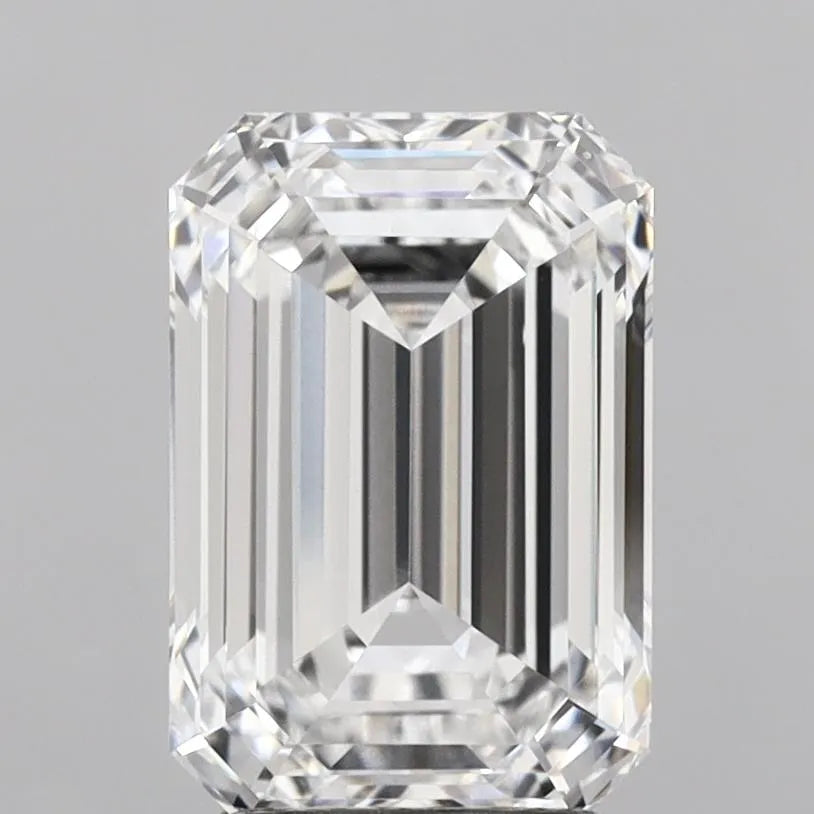 4.07ct Emerald Lab Grown Diamond (Colour D, Clarity VVS2, IGI Certified)