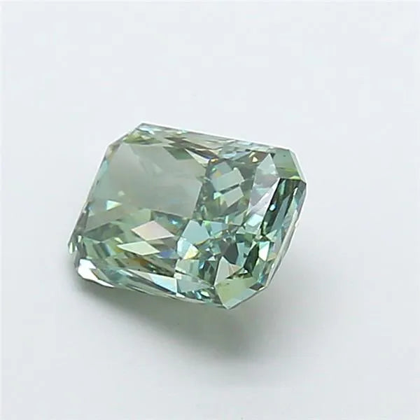 5.07ct Radiant Lab Grown Diamond (Colour Fancy Vivid Green, Clarity VS1, IGI Certified)