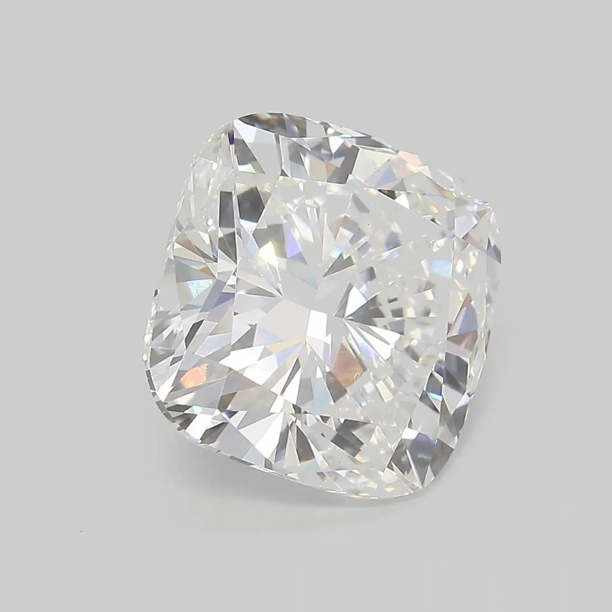7.01ct Cushion modified Lab Grown Diamond (Colour F, Clarity VS1, IGI Certified)